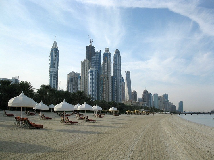 Новый год в Дубае: пляж
